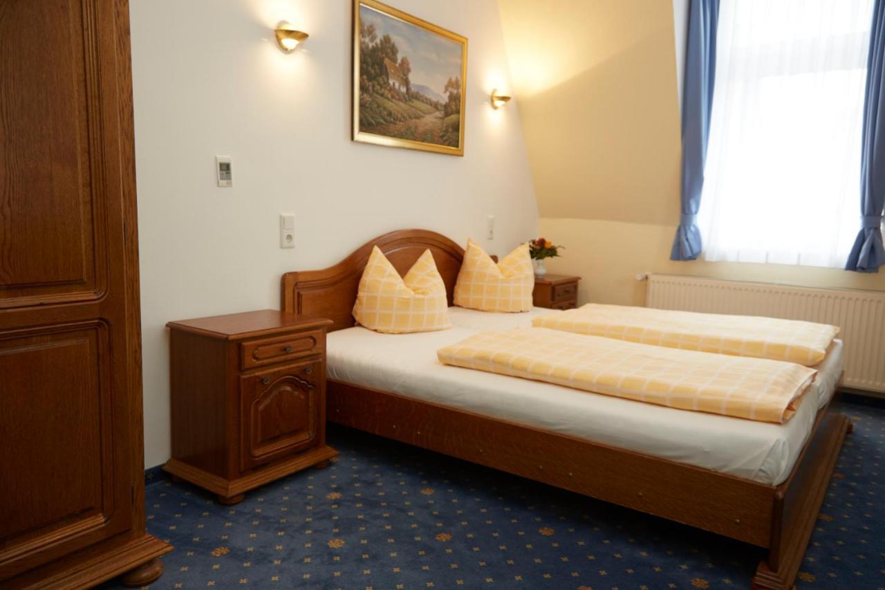 Bed & Breakfast Hotel Muellerhof Caputh Exterior foto